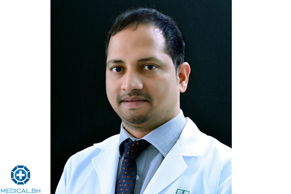 Dr. Naveen Kammari  