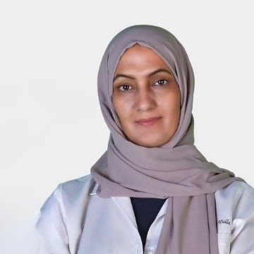 Dr. Layla   Al Mulla  -